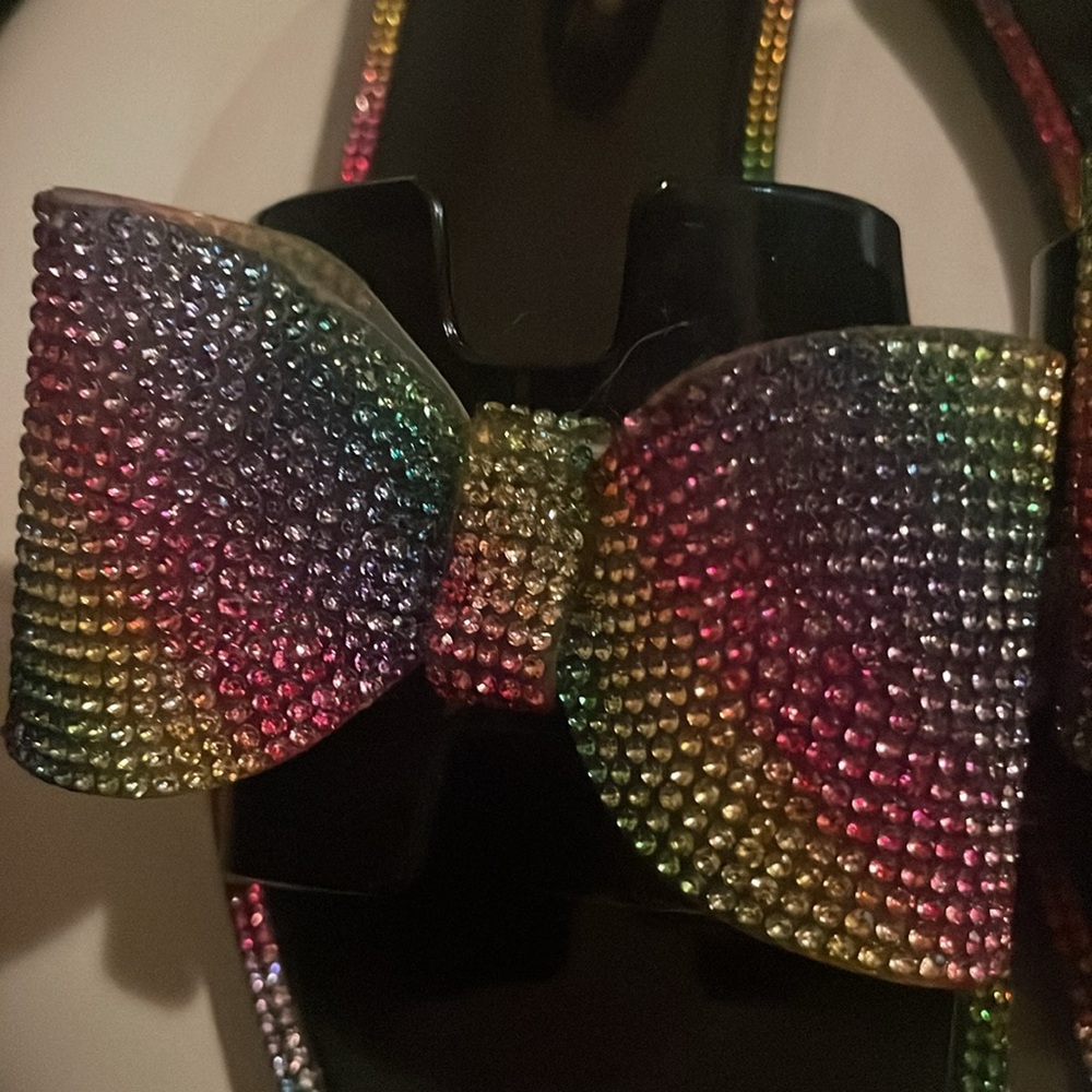 Sandals - Picture 3 of 3